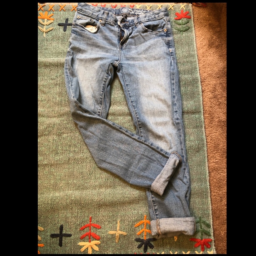 GAP Real Straight Cut Jeans Size 2